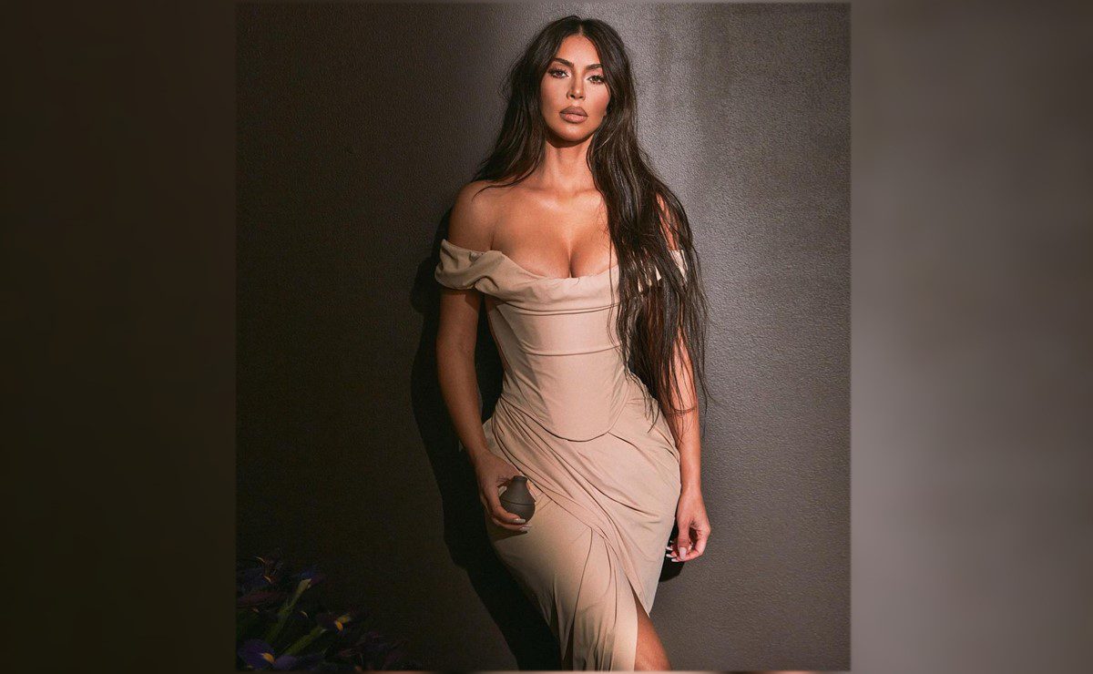 Kim Kardashian es demandada por siete empleados latinos